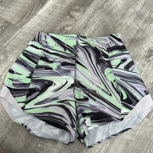 Size 2 lululemon shorts